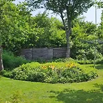 Holiday home Cozy Just 300 M From Hove *