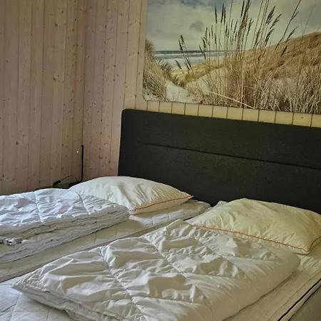 Cozy Just 300 M From Hove 度假居 *