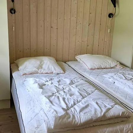 Cozy Just 300 M From Hove Asnæs