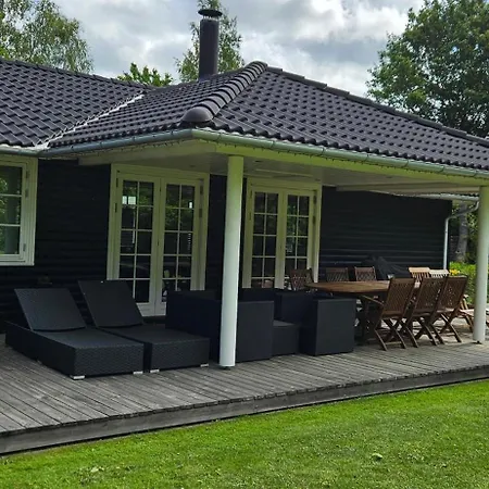 Cozy Just 300 M From Hove * Asnæs