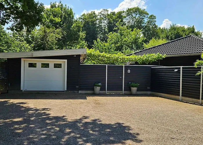 Σπίτι διακοπών Cozy Just 300 M From Hove Asnæs