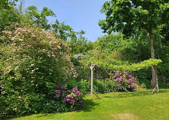 Cozy Just 300 M From Hove 別荘 *