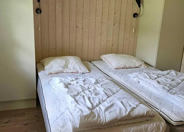 Cozy Just 300 M From Hove Asnæs